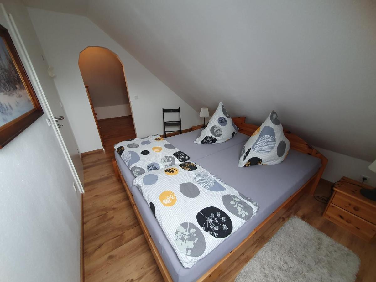 Deichgraf Apartment ฮูซุม ภายนอก รูปภาพ