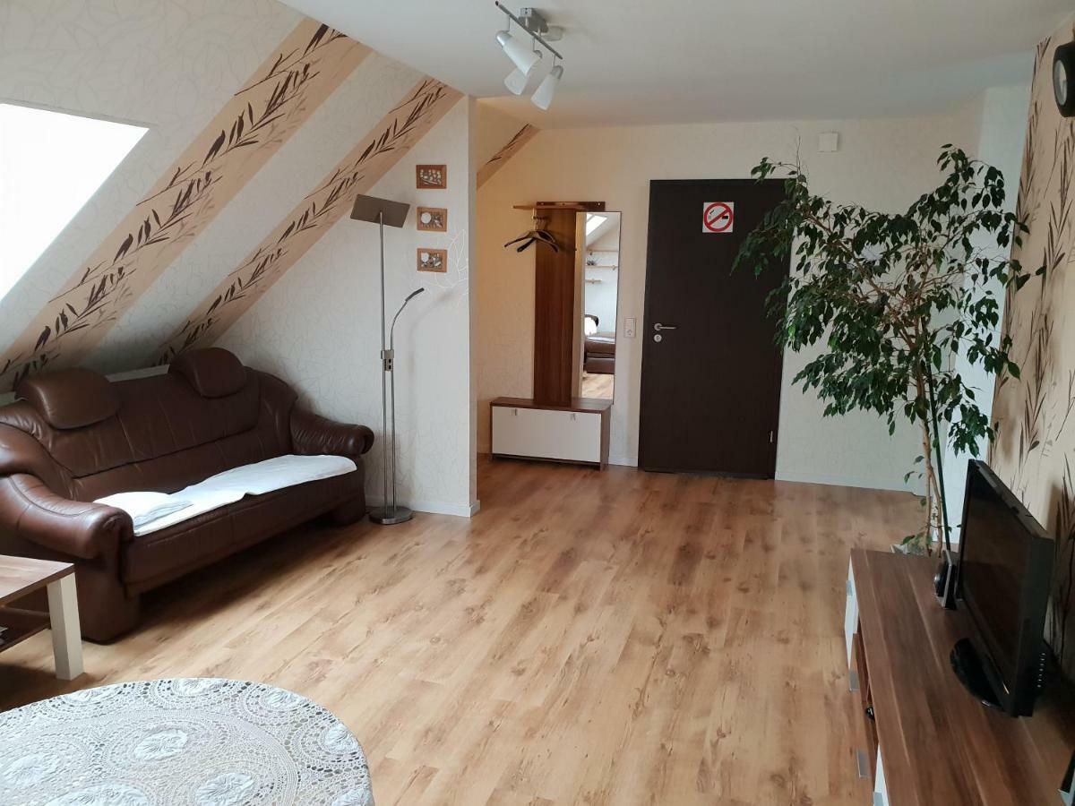 Deichgraf Apartment ฮูซุม ภายนอก รูปภาพ