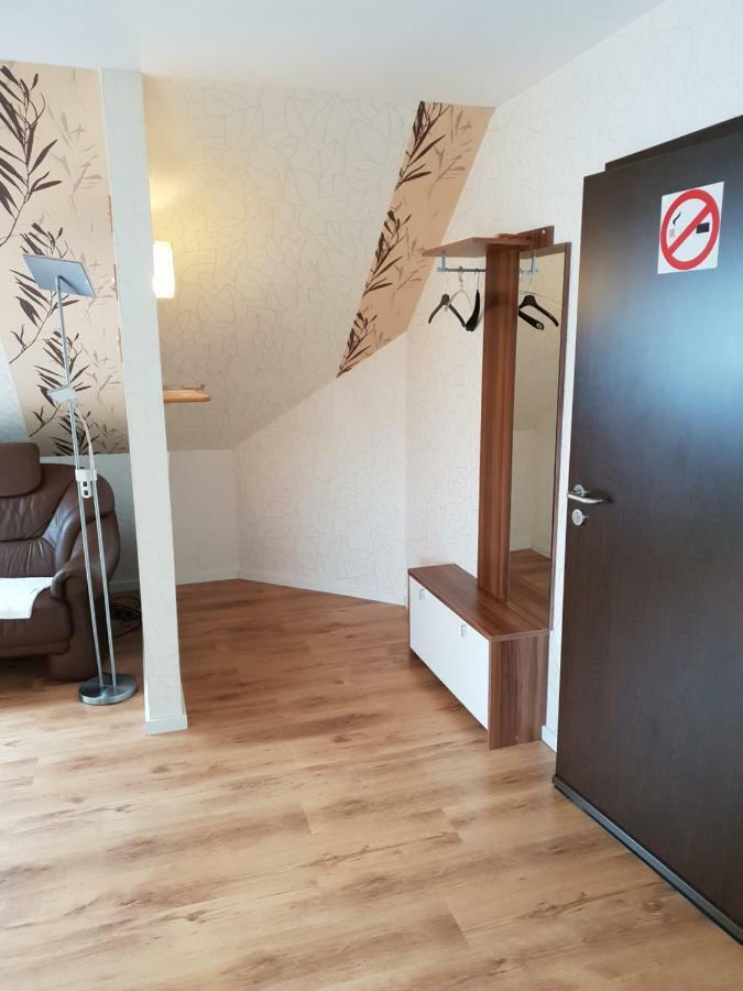 Deichgraf Apartment ฮูซุม ภายนอก รูปภาพ
